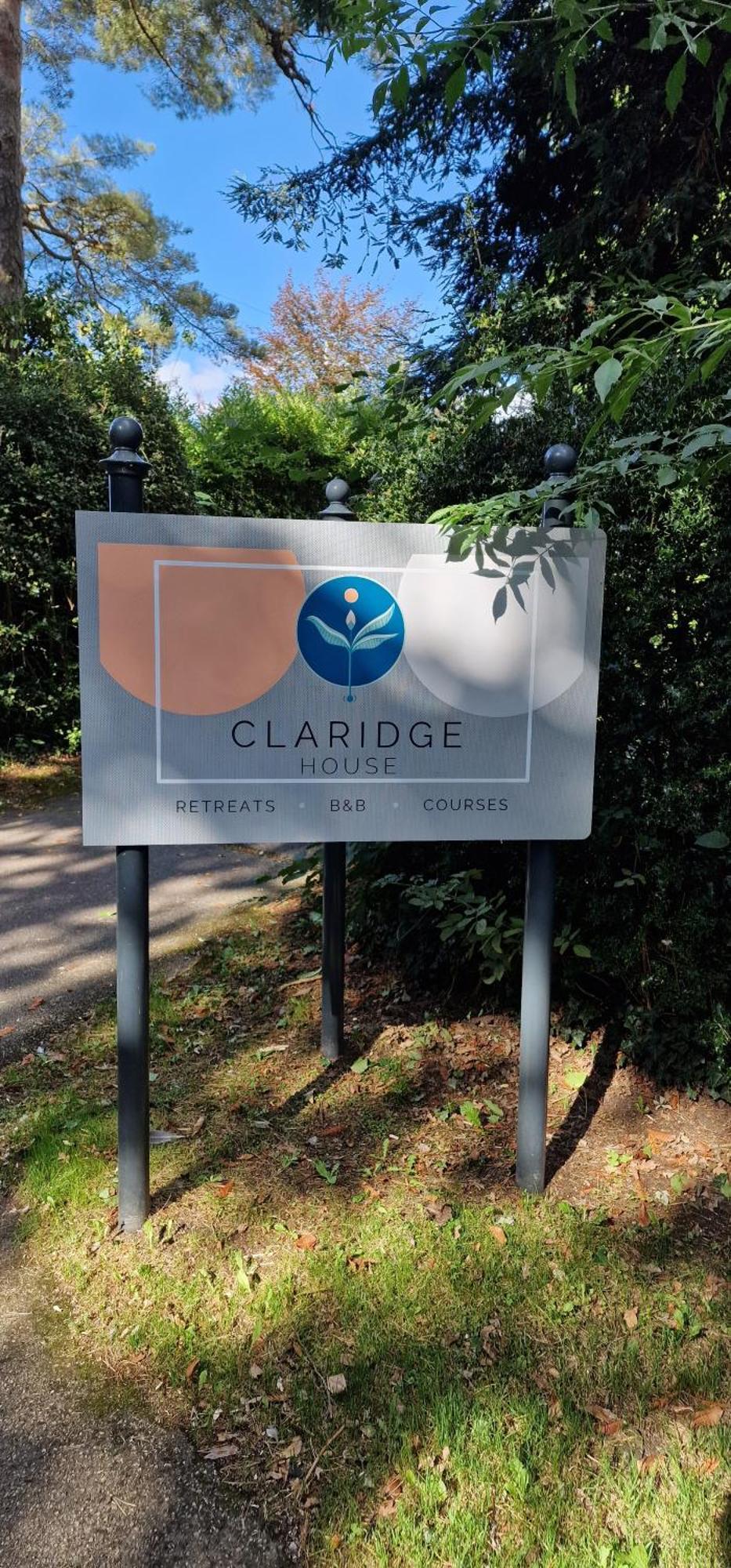 Claridge House Bed & Breakfast Lingfield Eksteriør bilde